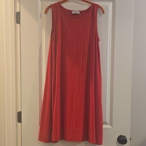 Chic Red Sleeveless Midi Dress